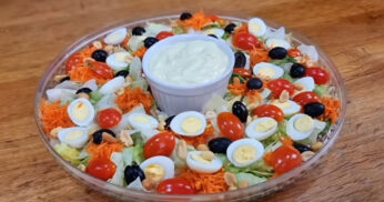 Salada de Fim de Semana com Molho Especial