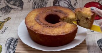 Bolo Amanteigado com Canela que Derrete na Boca