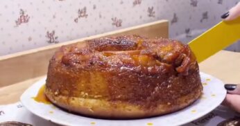 Bolo de Banana Caramelado
