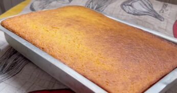 Bolo de Cenoura com Fubá