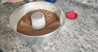 Bolo de Chocolate Sem Ovos: Receita Fácil e Fofinha!