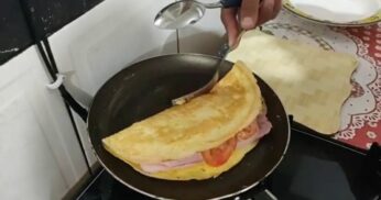 Omelete Simples para um Café da Manhã Saudável