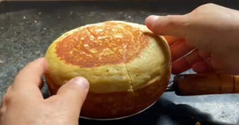 Pão de Banana com Fubá na Frigideira