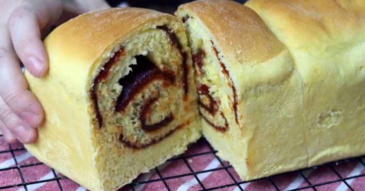 Pão de Fubá com Goiabada