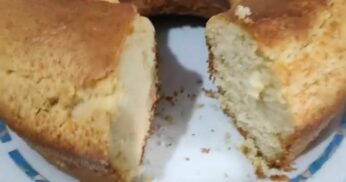 Bolo de Baunilha Simples e Fofinho