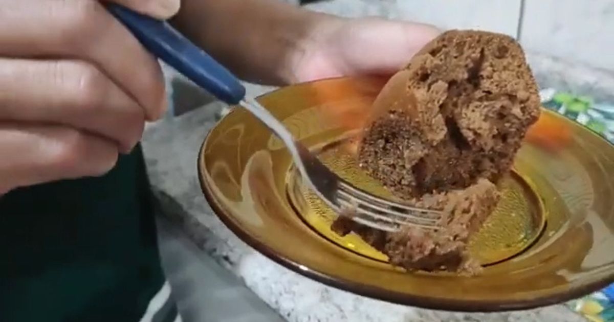 Bolo de Bolacha Recheada