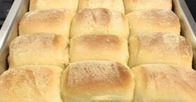 Pão de Milho: Uma Delícia Simples e Rápida para o Seu Café da Manhã