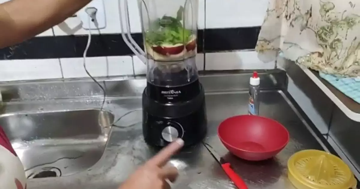 Suco de Couve com Maçã Bebida Saudável e Refrescante