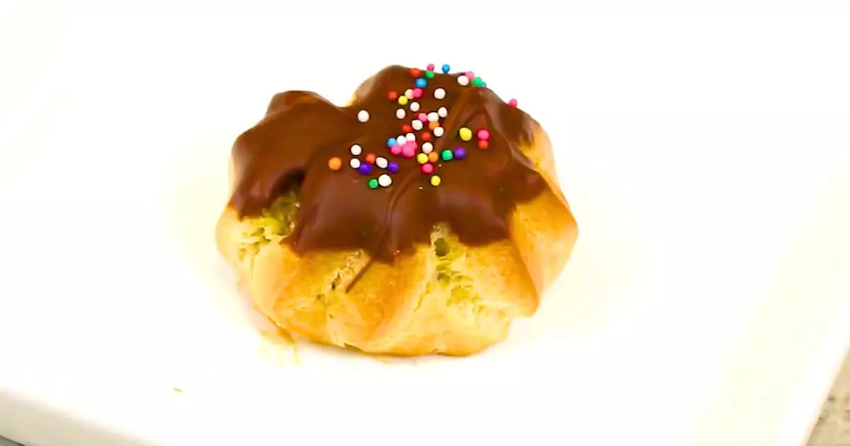 Carolinas e Bombas caseiras decoradas